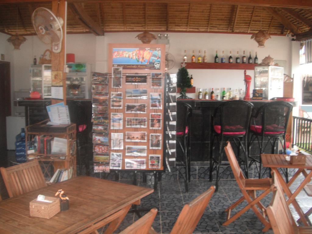 Pat Pat Guesthouse Sihanoukville Exteriör bild