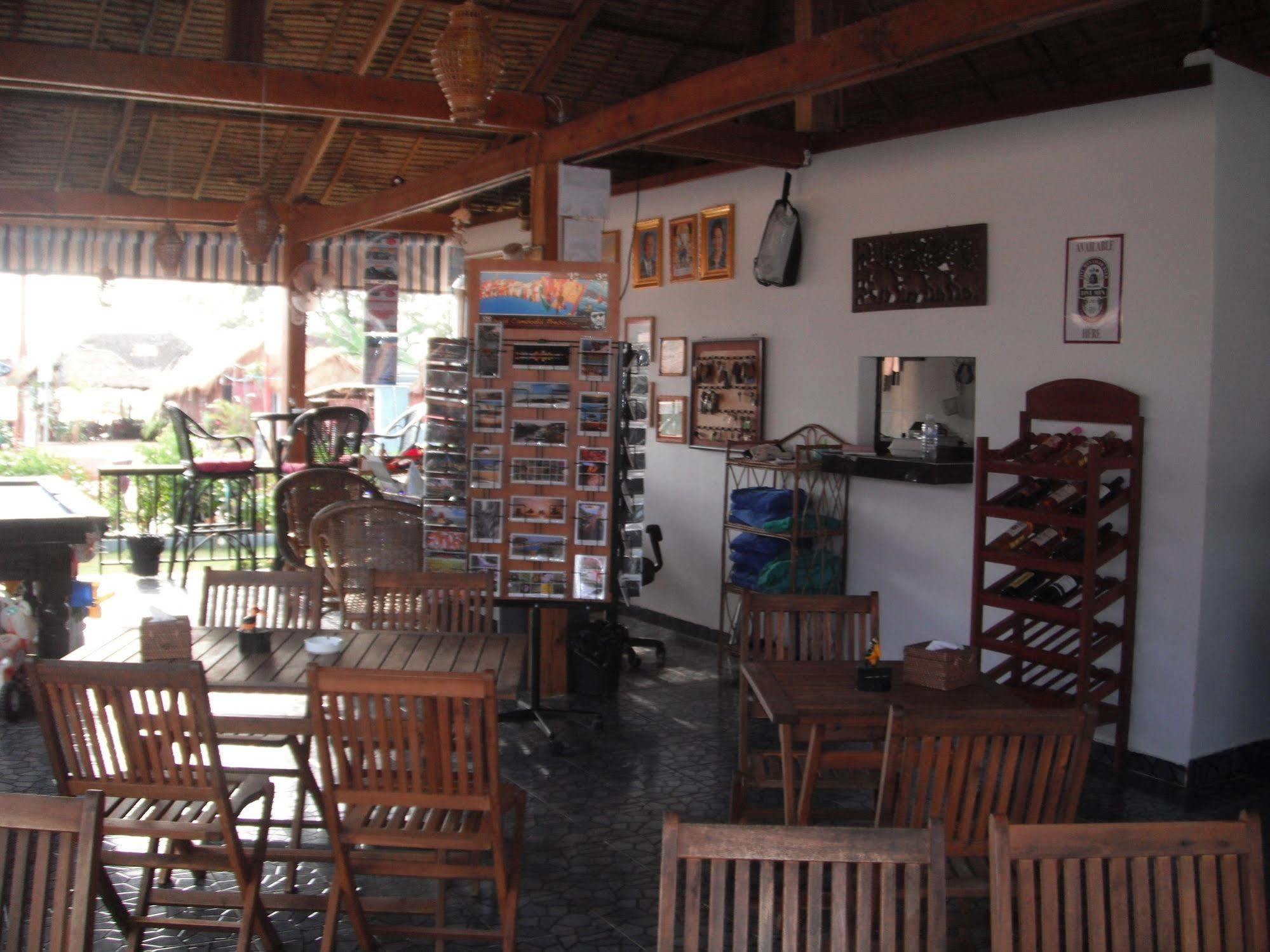 Pat Pat Guesthouse Sihanoukville Exteriör bild